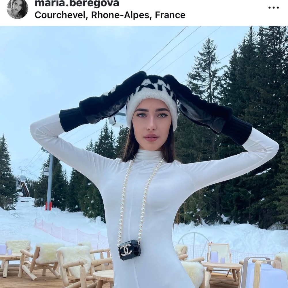 NWT Chanel Shearling Headband - Picture 11 of 14